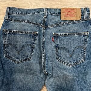 Levi's 501 blue jeans